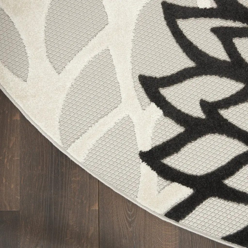 8' X 8' Black And White Round Floral Non Skid Indoor Outdoor Area Rug - Image 7
