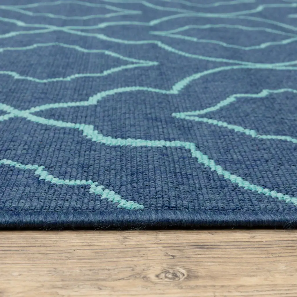 8' X 8' Blue Round Geometric Stain Resistant Indoor Outdoor Area Rug - Image 3