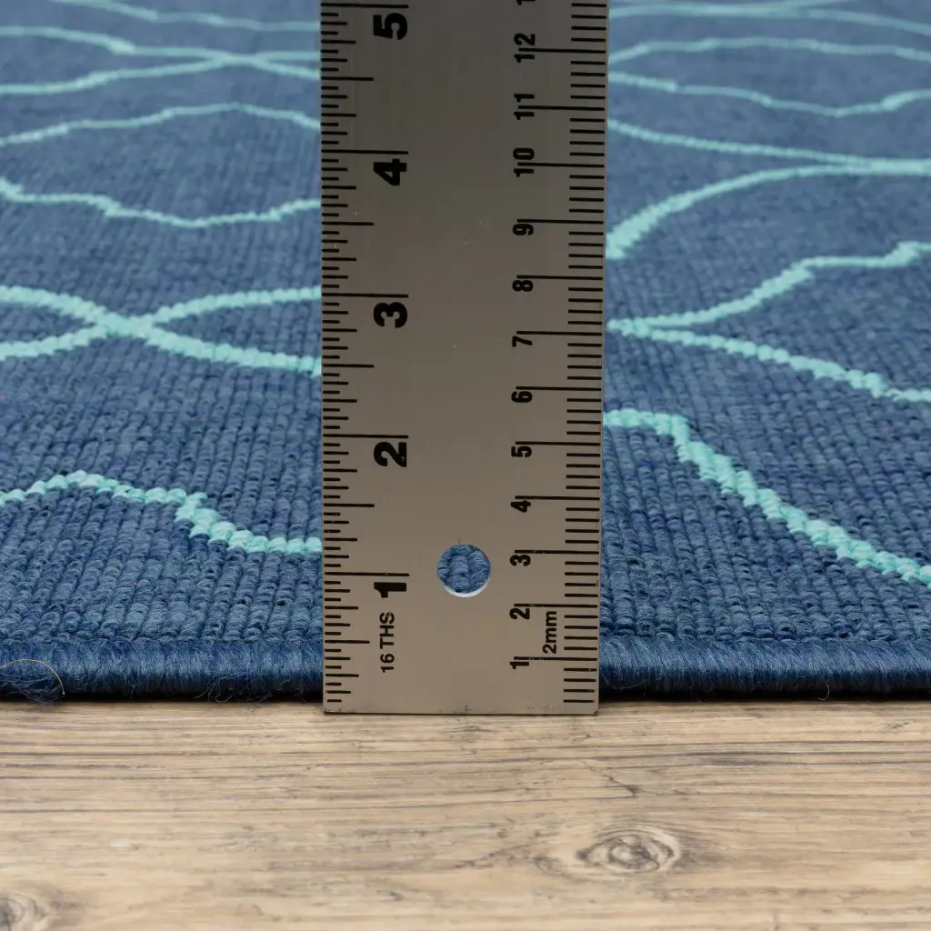 8' X 8' Blue Round Geometric Stain Resistant Indoor Outdoor Area Rug - Image 4