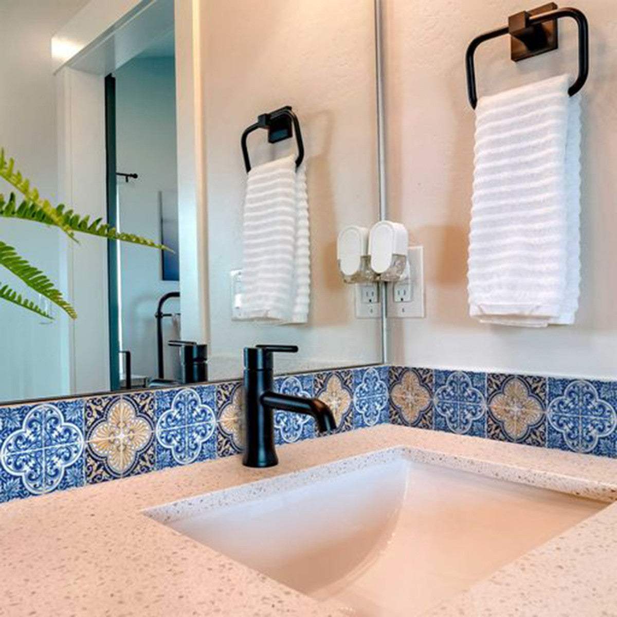 8" X 8" Blues and Crema Peel And Stick Removable Tiles - Image 4