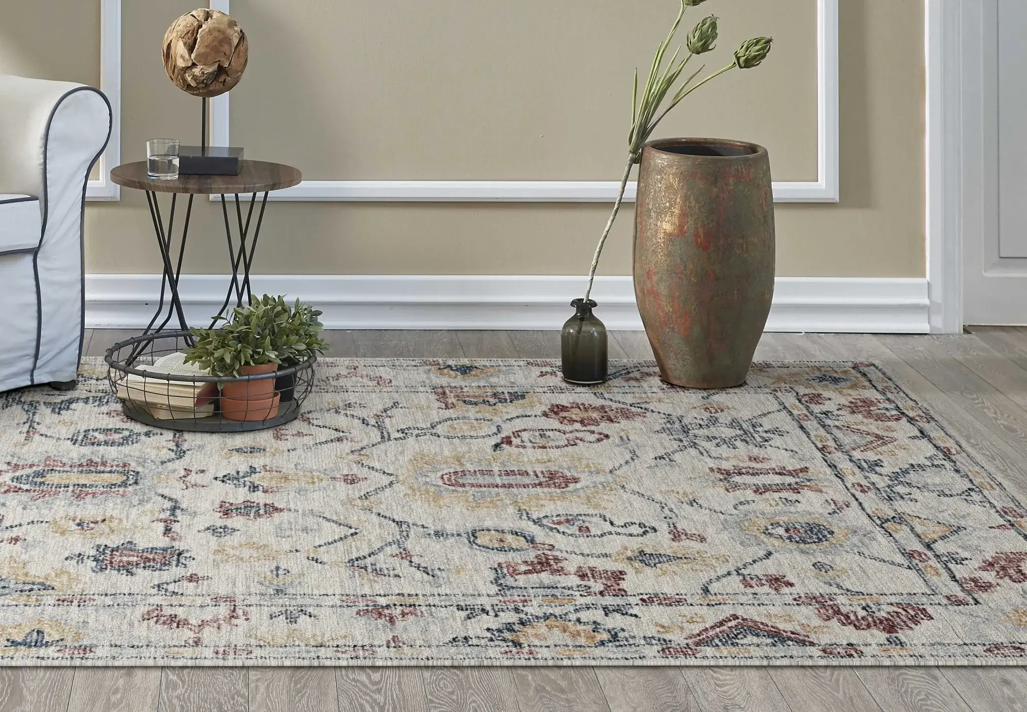 9' X 13' Ivory Hand Tufted Space Dyed Floral Traditional Indoor Area Rug - Image 9