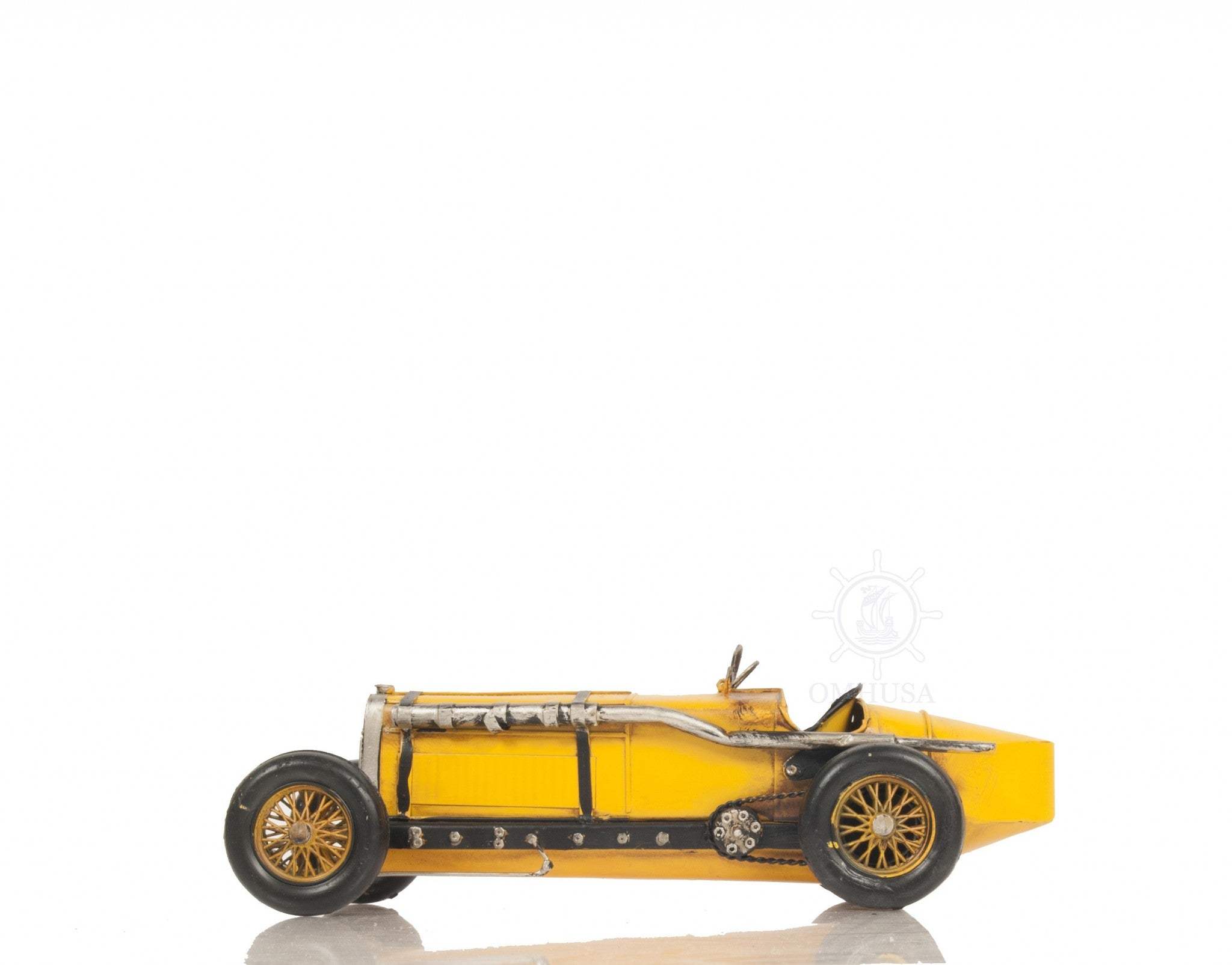 Alfa Romeo P2 Classic Racing Car Sculpture - Image 8
