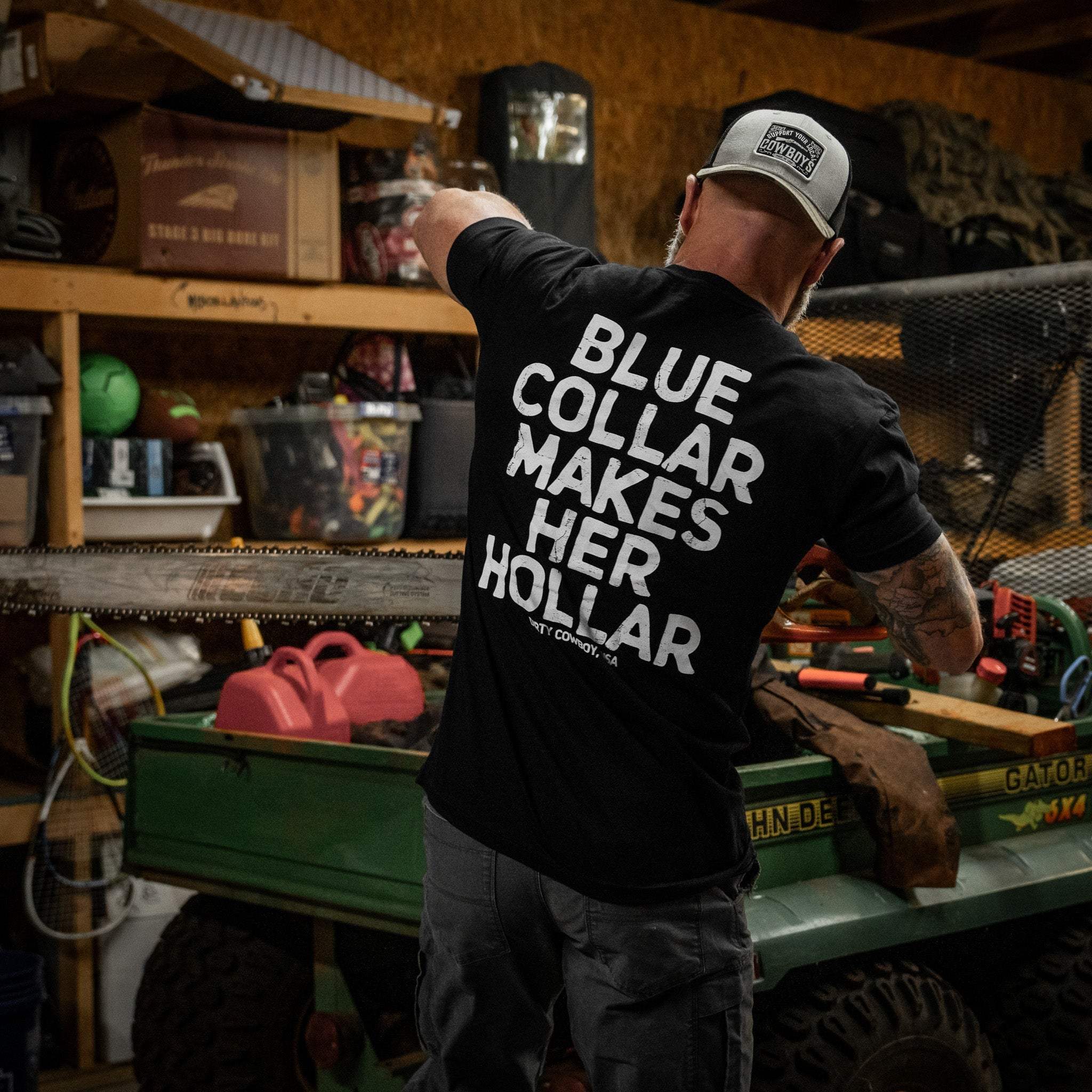 Blue Collar Makes Her Hollar Men's T-Shirt - Image 4