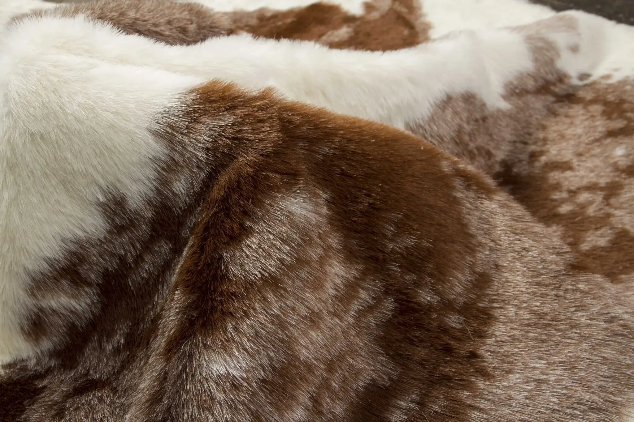 Brown And White Animal Print Area Rug - Image 4