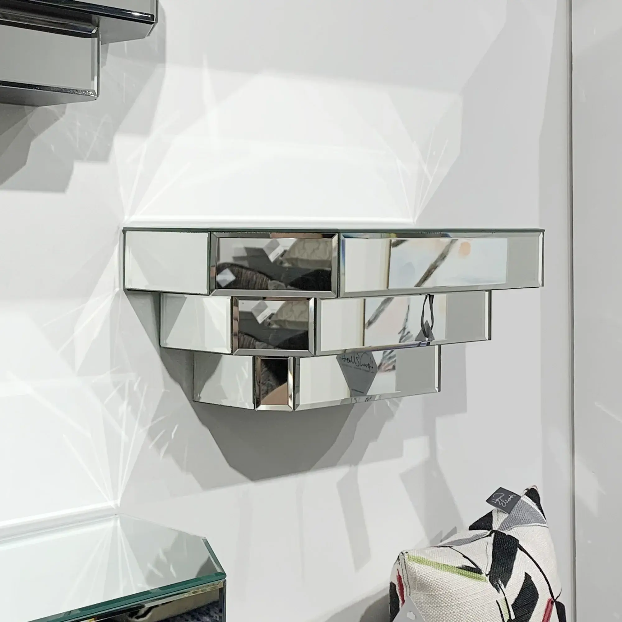 Contemporary Floating Mirrored Glass Stepped Shelf - Image 4