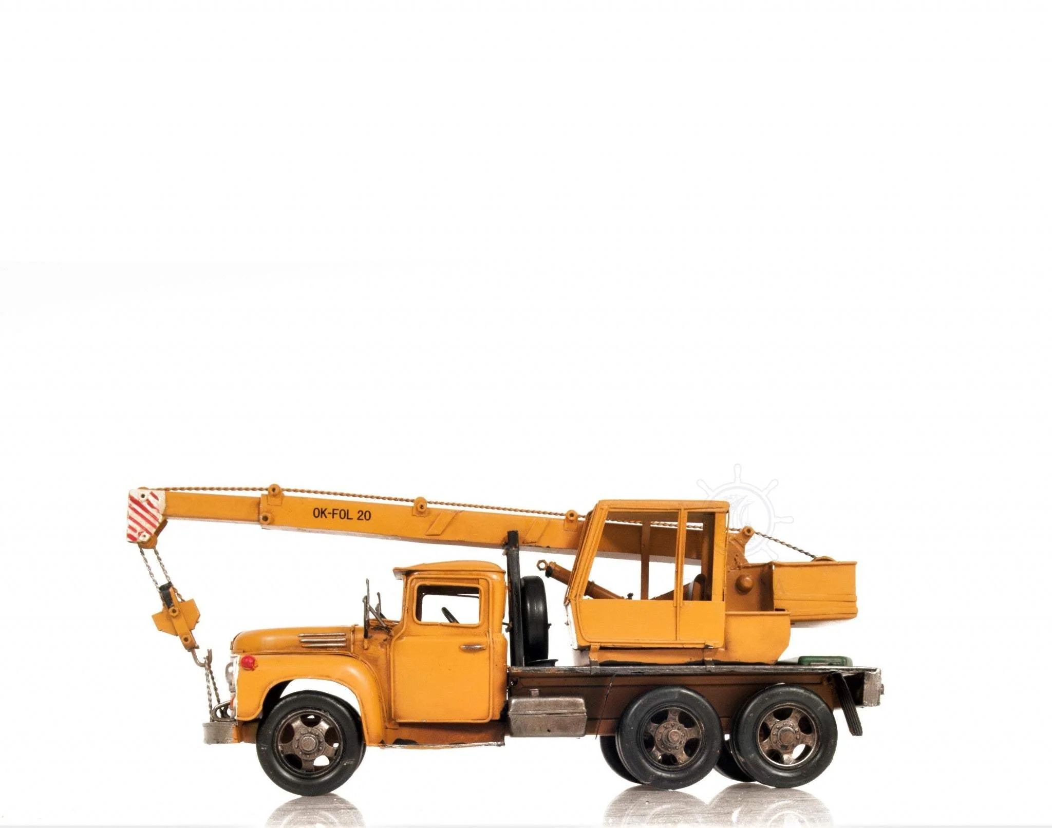 Crane Truck Sculpture - Image 2