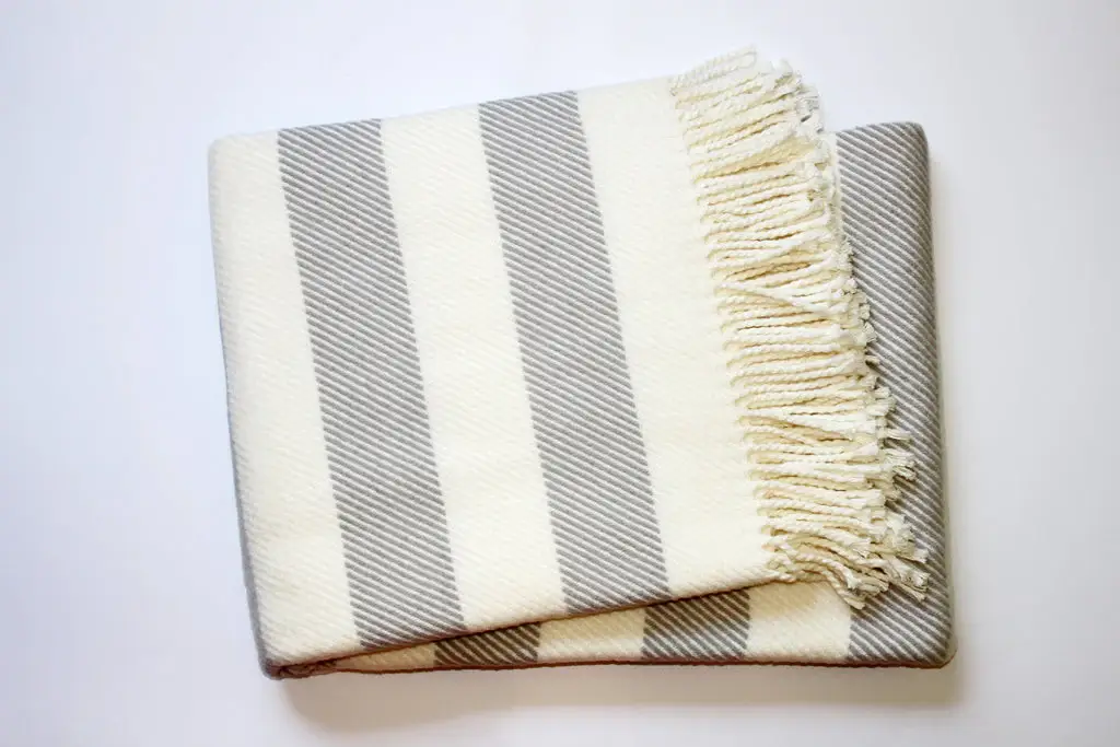 Cream and Gray Slanted Stripe Fringed Throw Blanket - Image 5