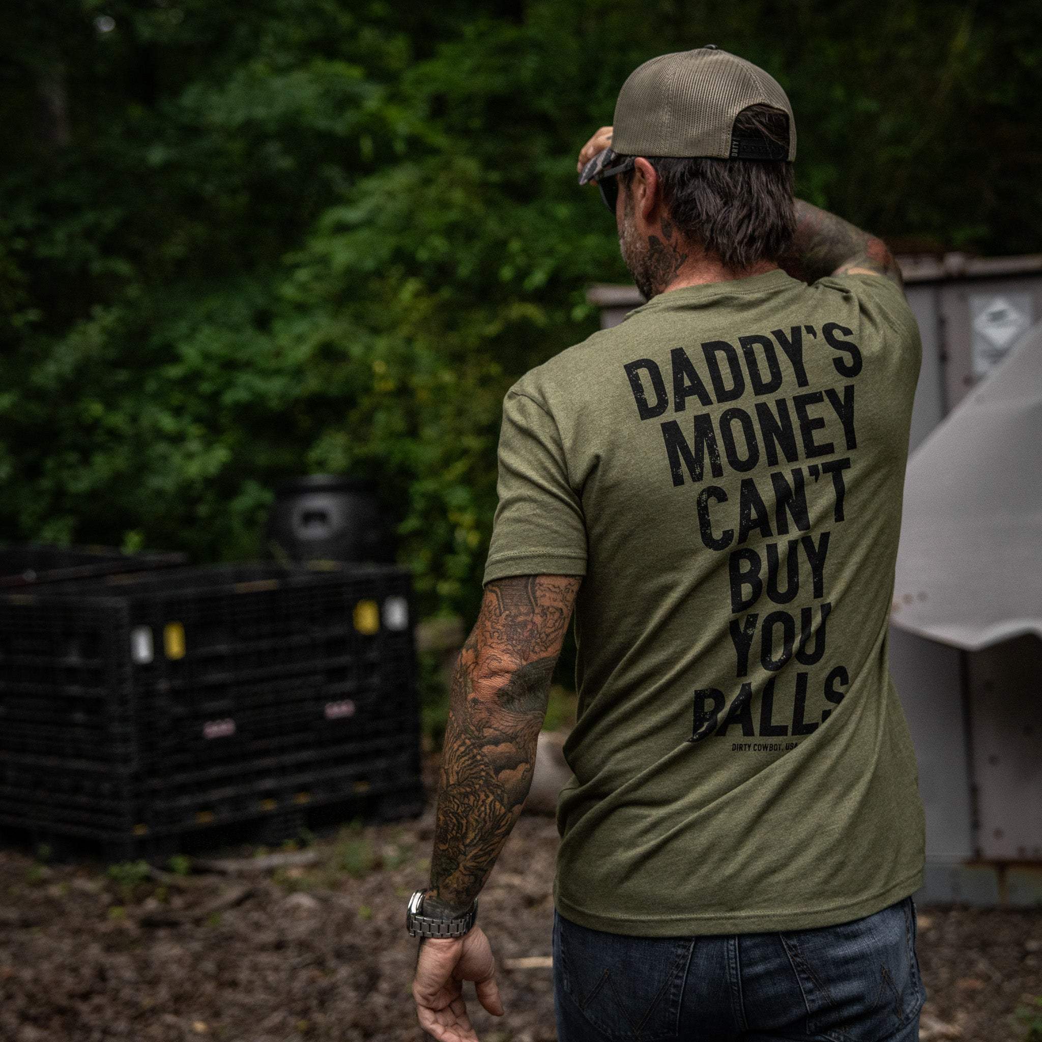 Daddy's Money Can't Buy You Balls Men's T-Shirt - Image 14