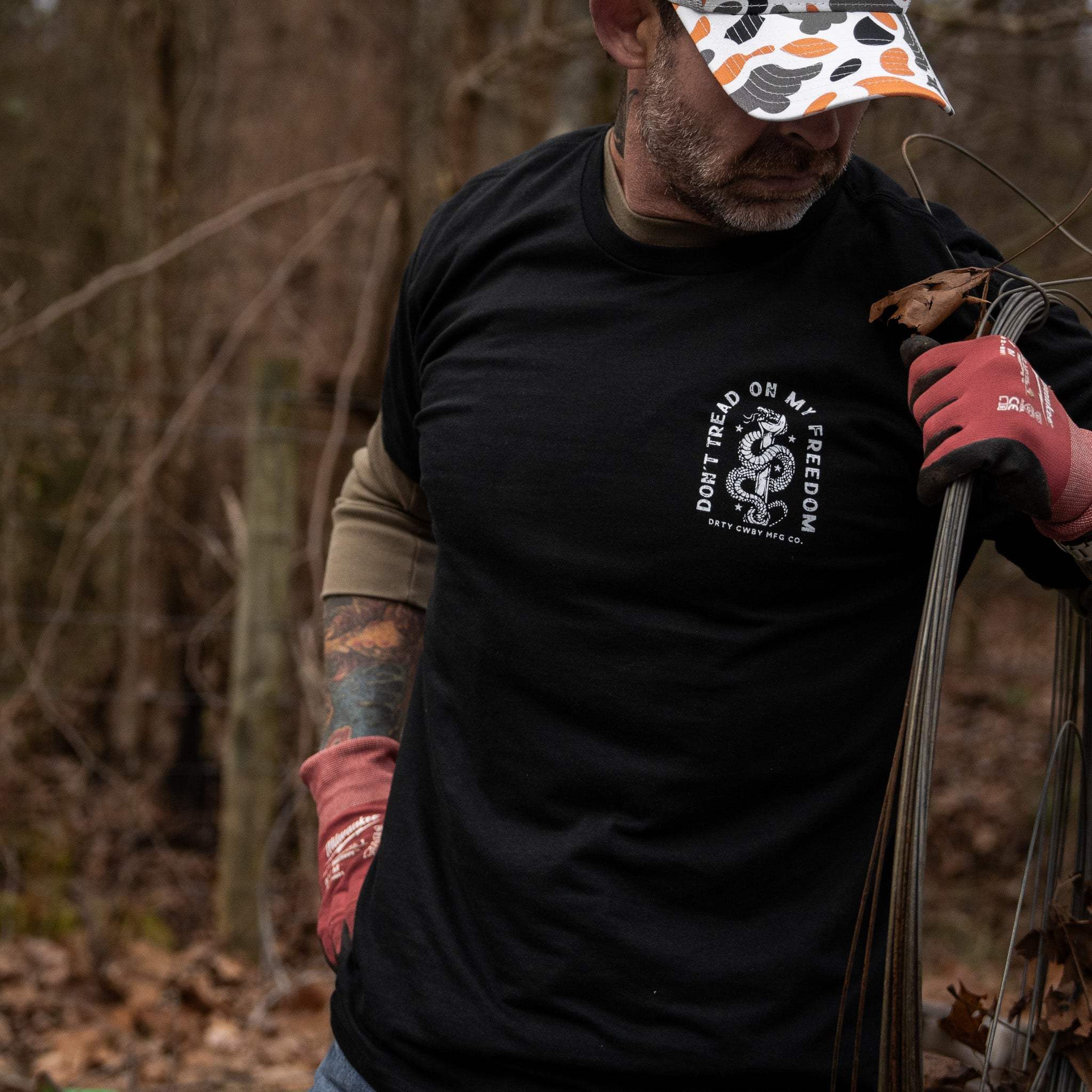 Don't Tread On My Freedom Men's T-Shirt - Image 7