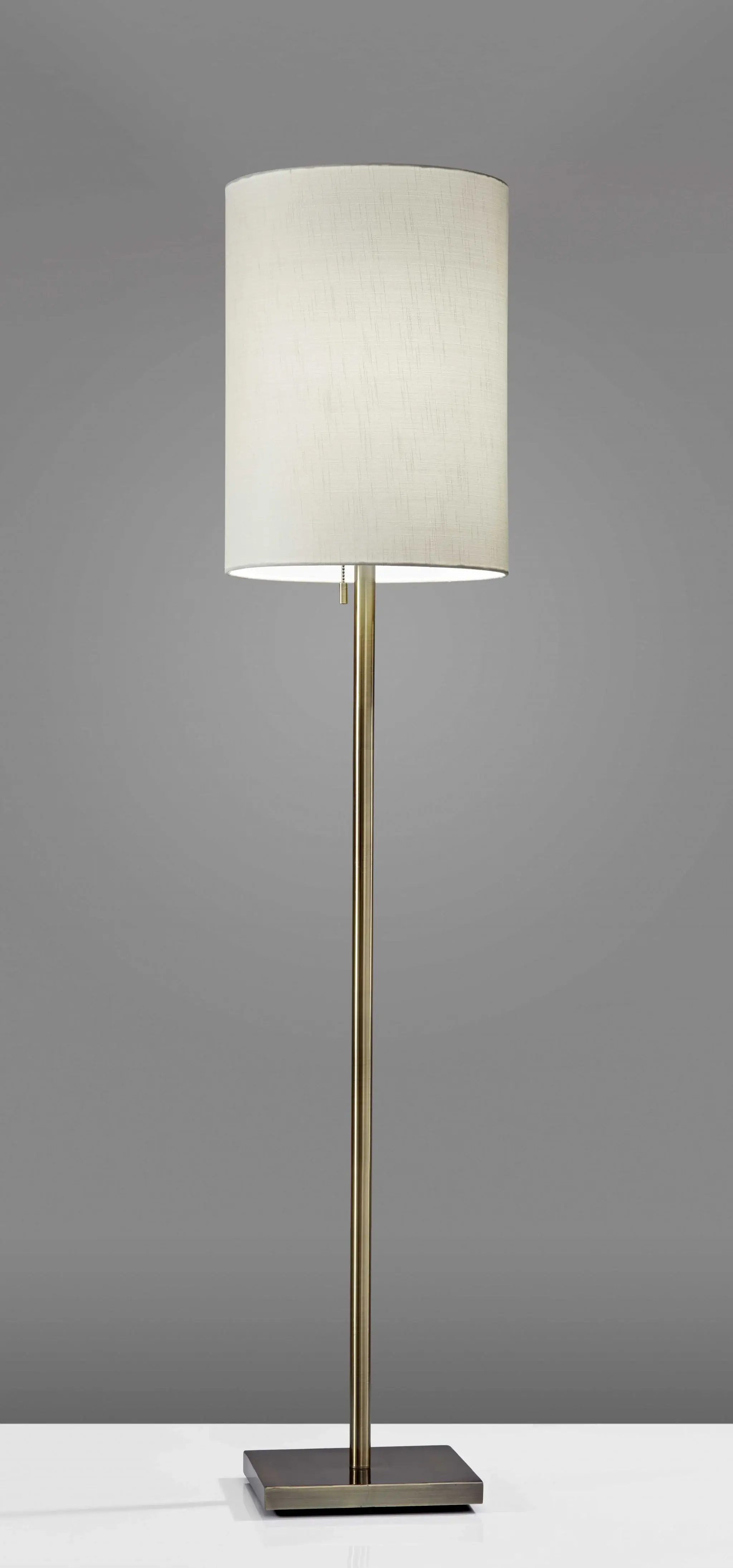 Floor Lamp Classic Silhouette Brass Metal - Image 4