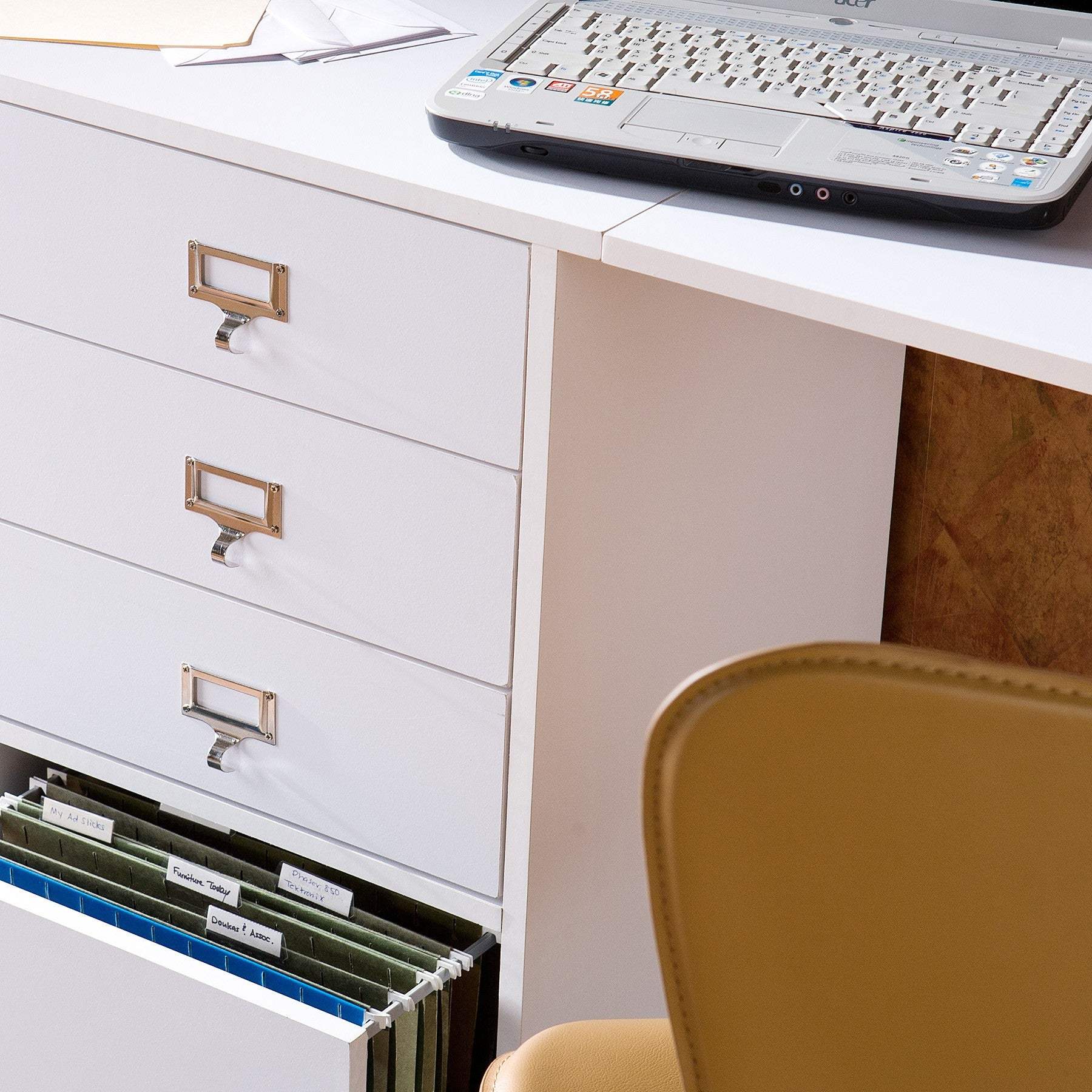 Fold-out Organizer and Craft Desk - Image 7