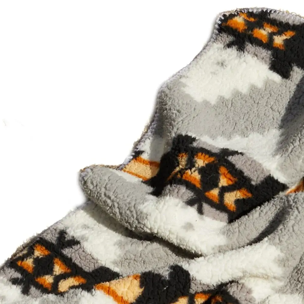 Gray Knitted Sherpa Geometric Reversable Throw - Image 5