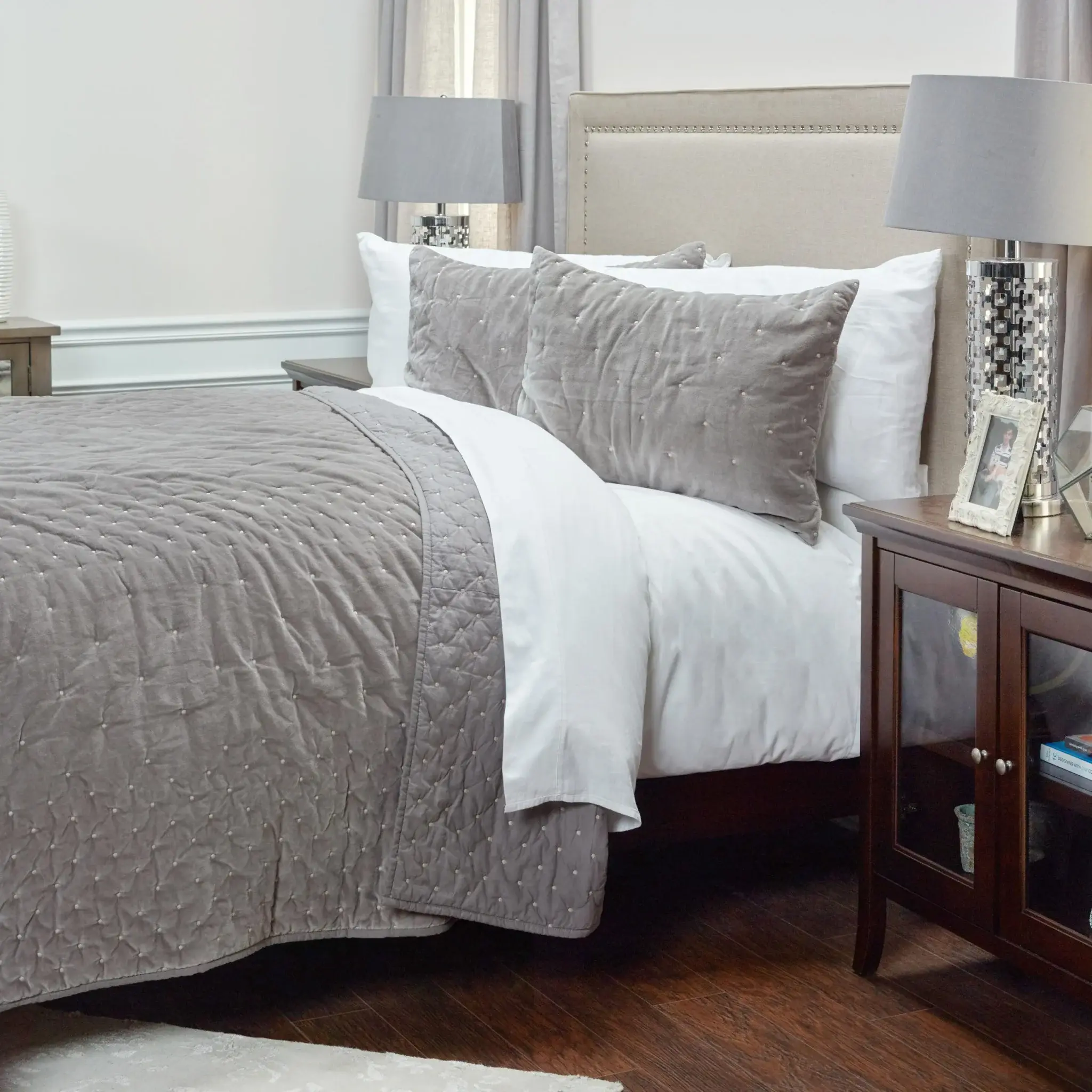 Gray Queen 100% Cotton 300 Thread Count Dry Clean Only Down Alternative Comforter - Image 3