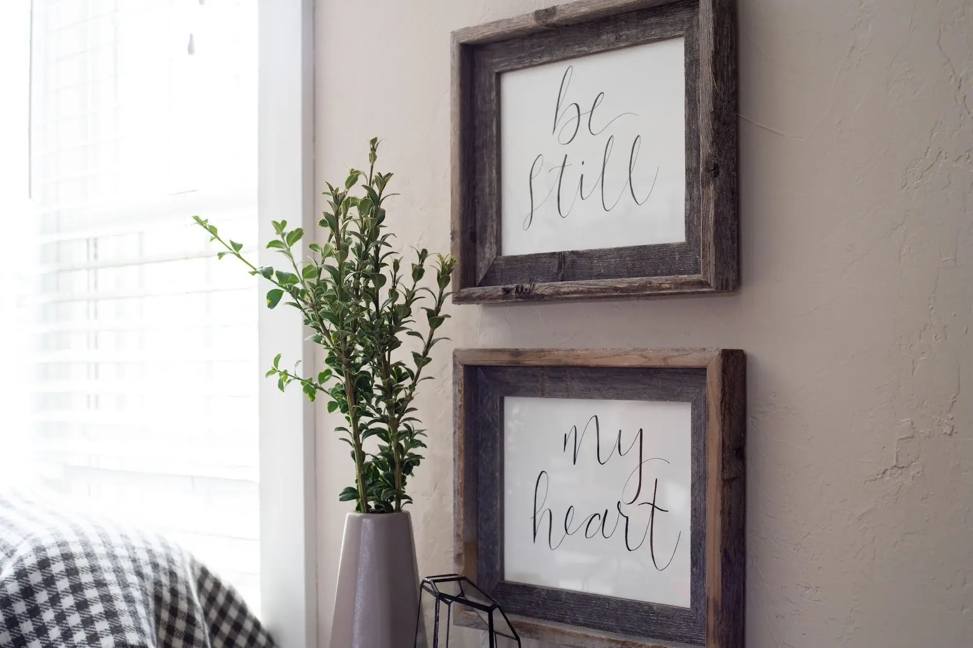 Gray Wood Hanging Picture Frame - Image 4