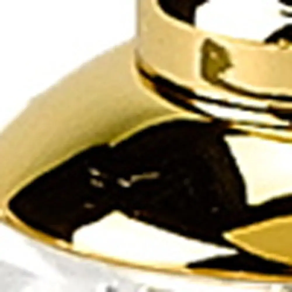Handcrafted Optical Crystal And Gold Rounded Salt And Pepper Shakers - Image 4