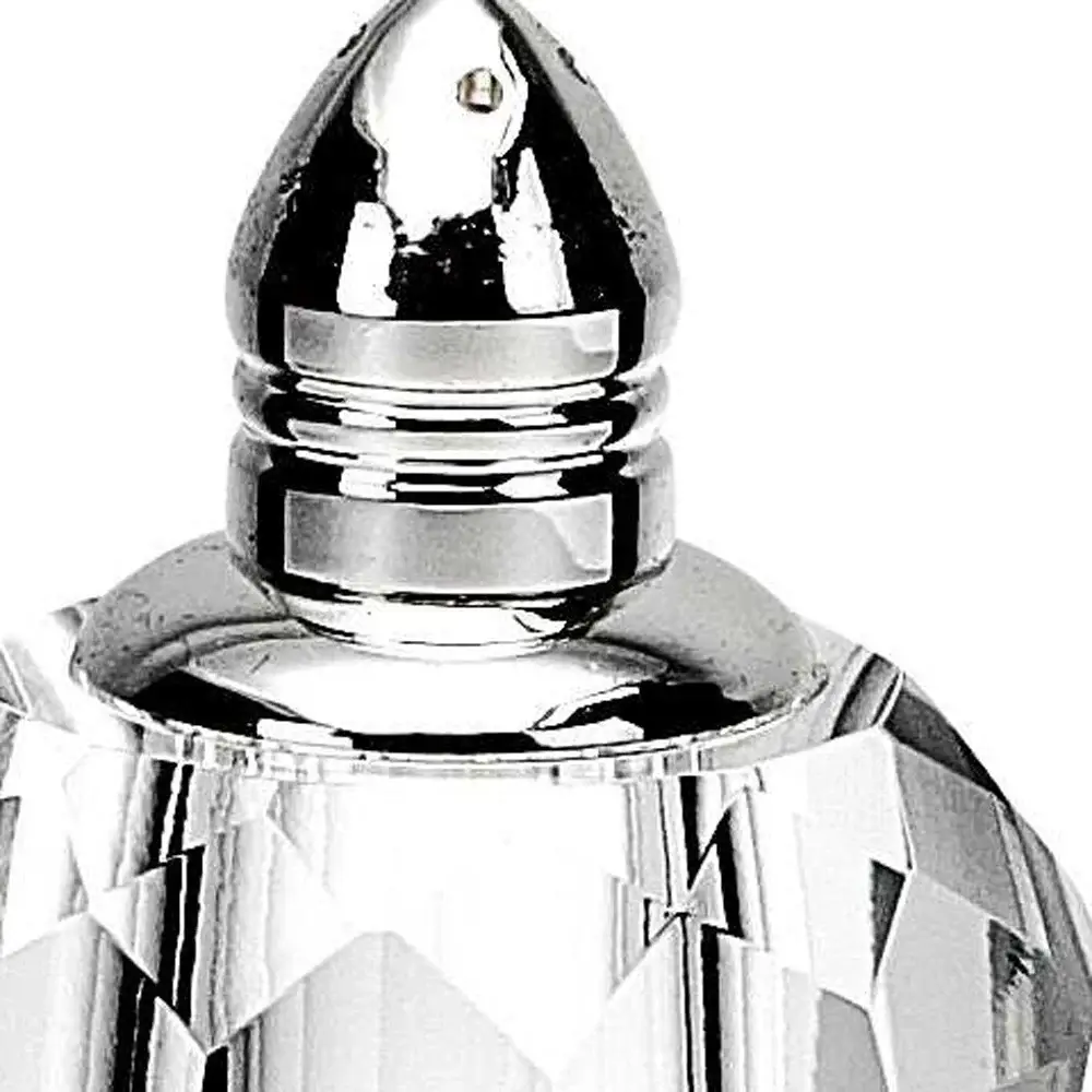 Handcrafted Optical Crystal And Silver Pair Of Salt And Pepper Shakers - Image 3