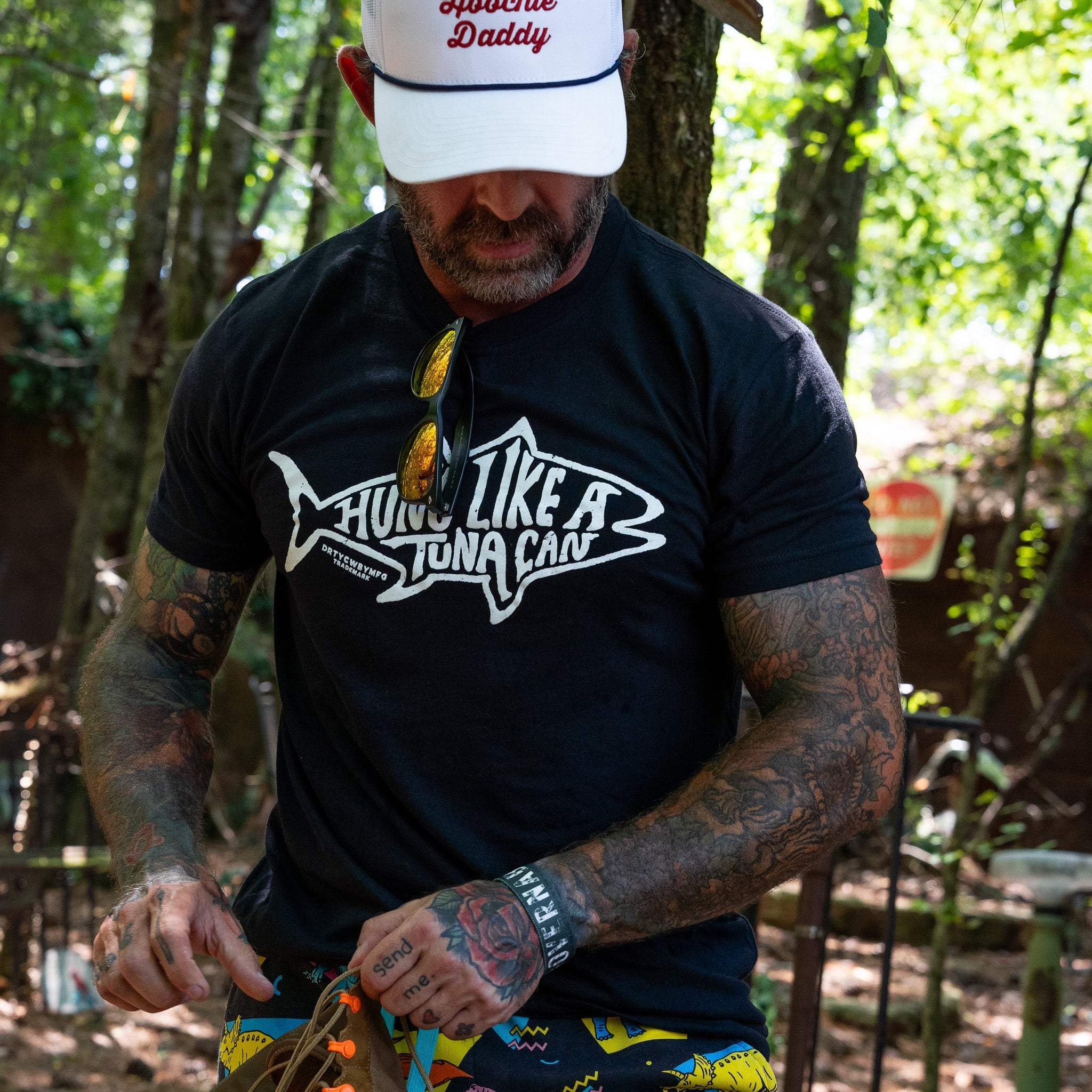 Hung Like A Tuna can Men's T-Shirt - Image 8