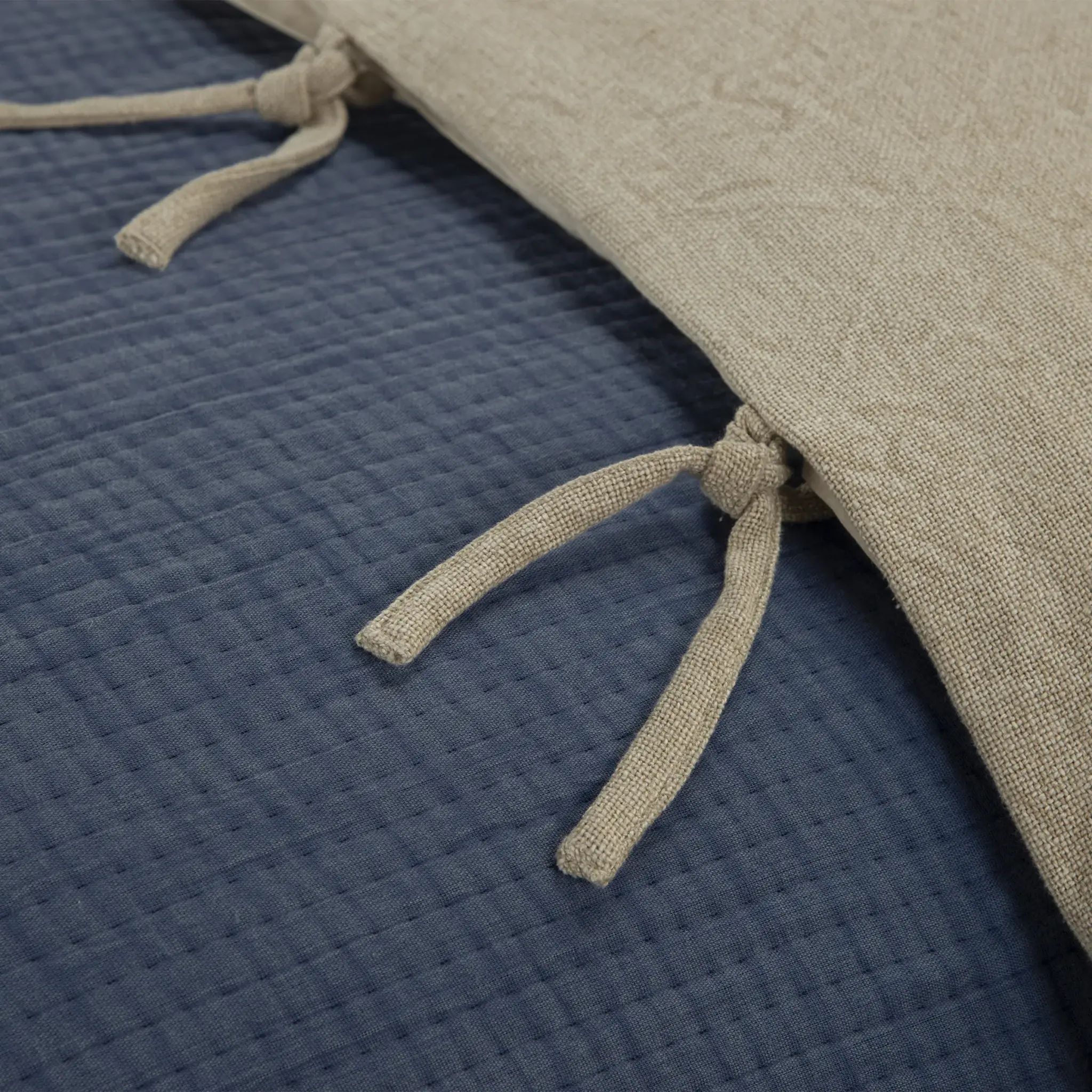 Indigo King 100% Cotton 300 Thread Count Machine Washable Down Alternative Comforter - Image 3