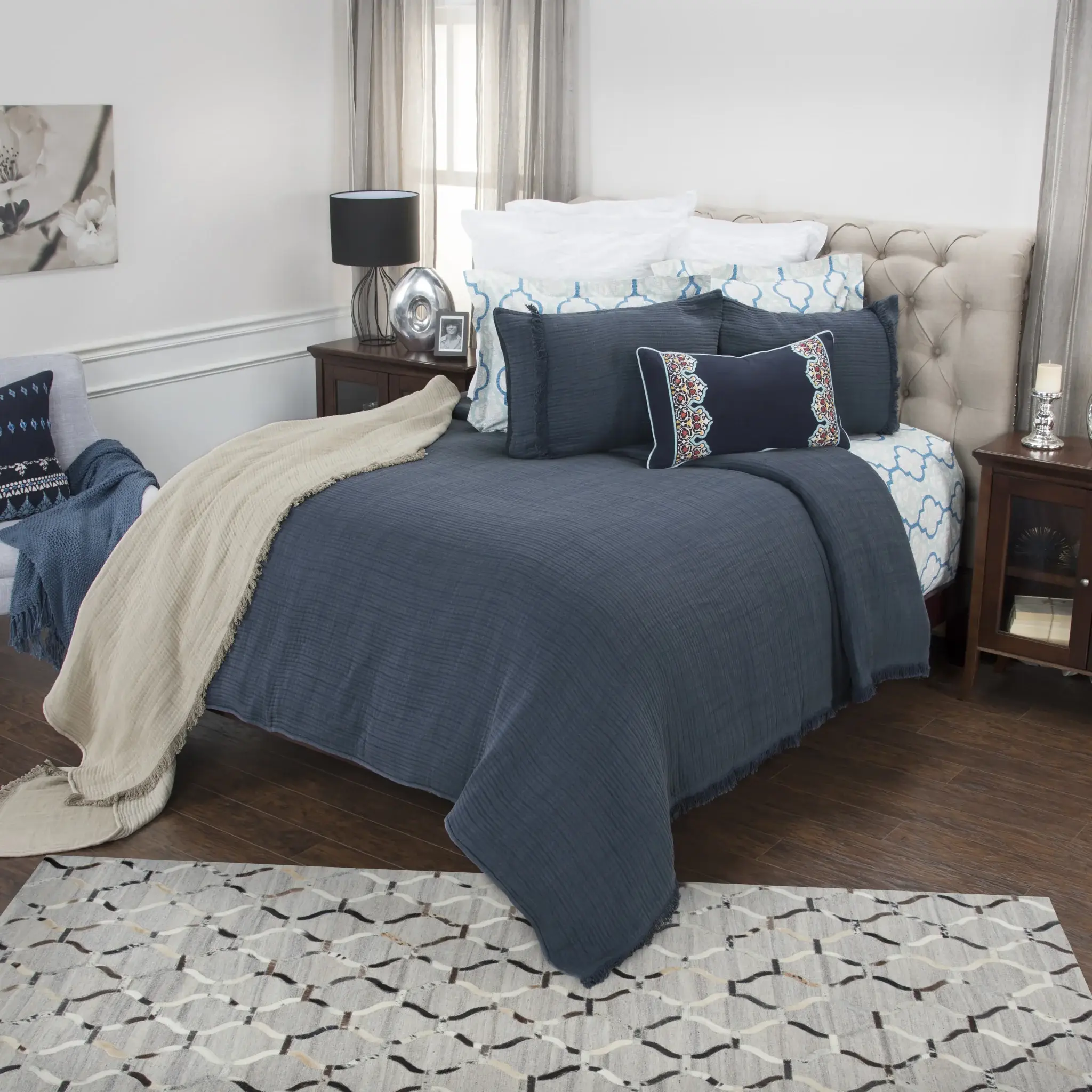 Indigo Queen 100% Cotton 300 Thread Count Machine Washable Down Alternative Comforter - Image 8