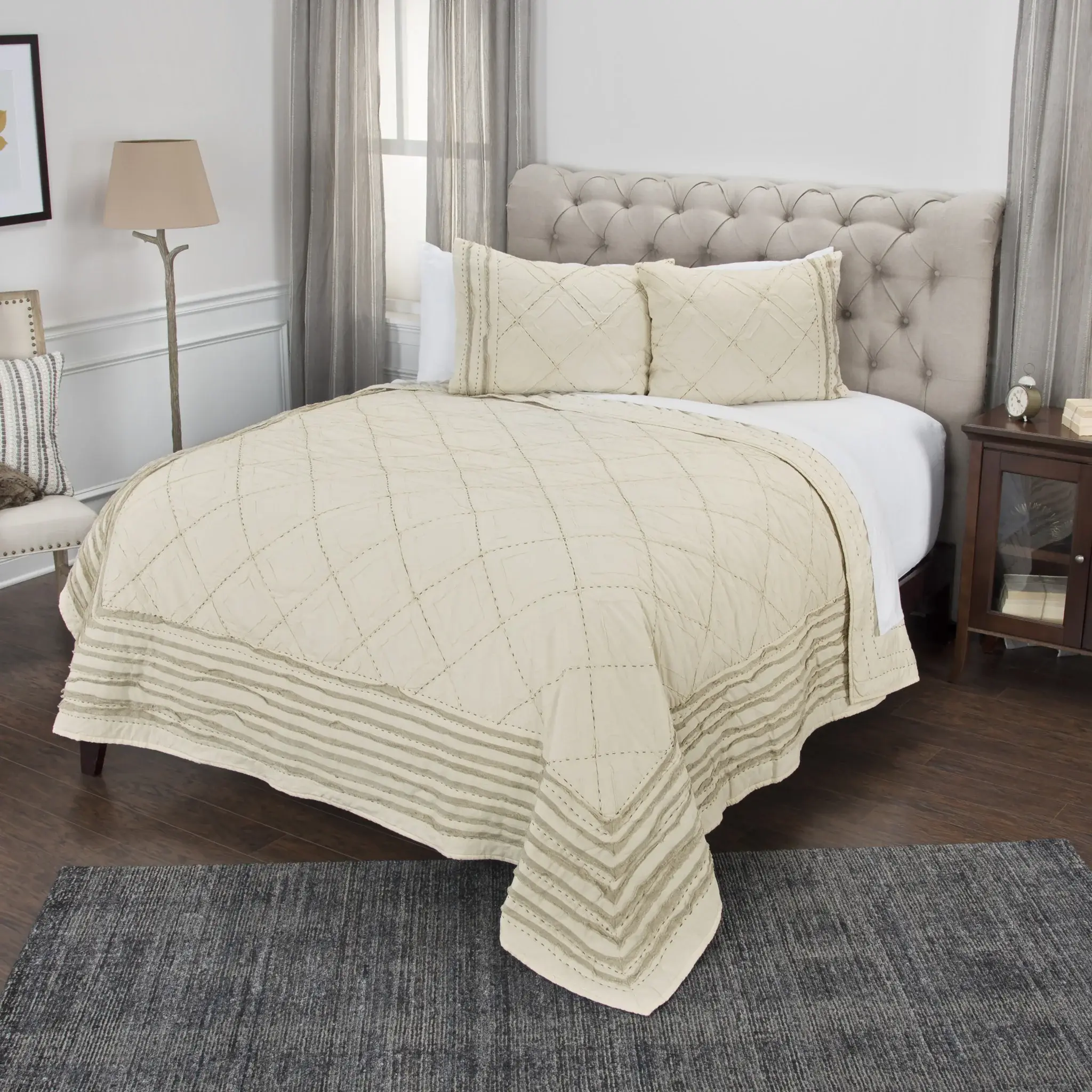 Natural Queen 100% Cotton 300 Thread Count Machine Washable Down Alternative Comforter - Image 4