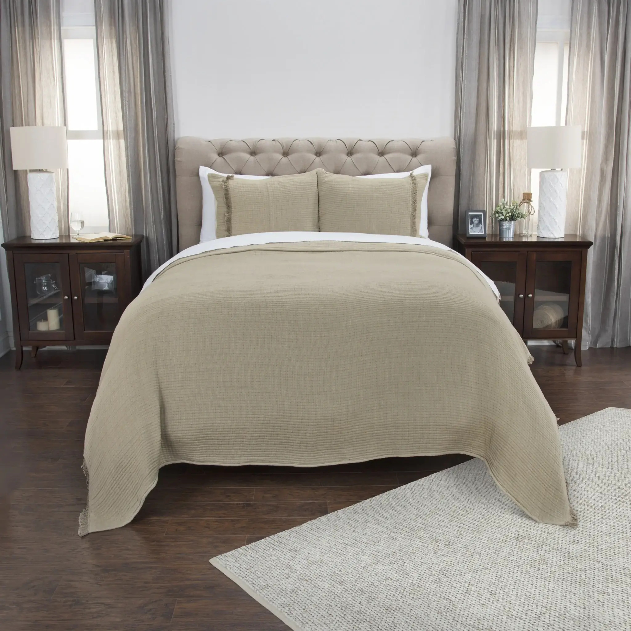 Natural Queen 100% Cotton 300 Thread Count Machine Washable Down Alternative Comforter - Image 5