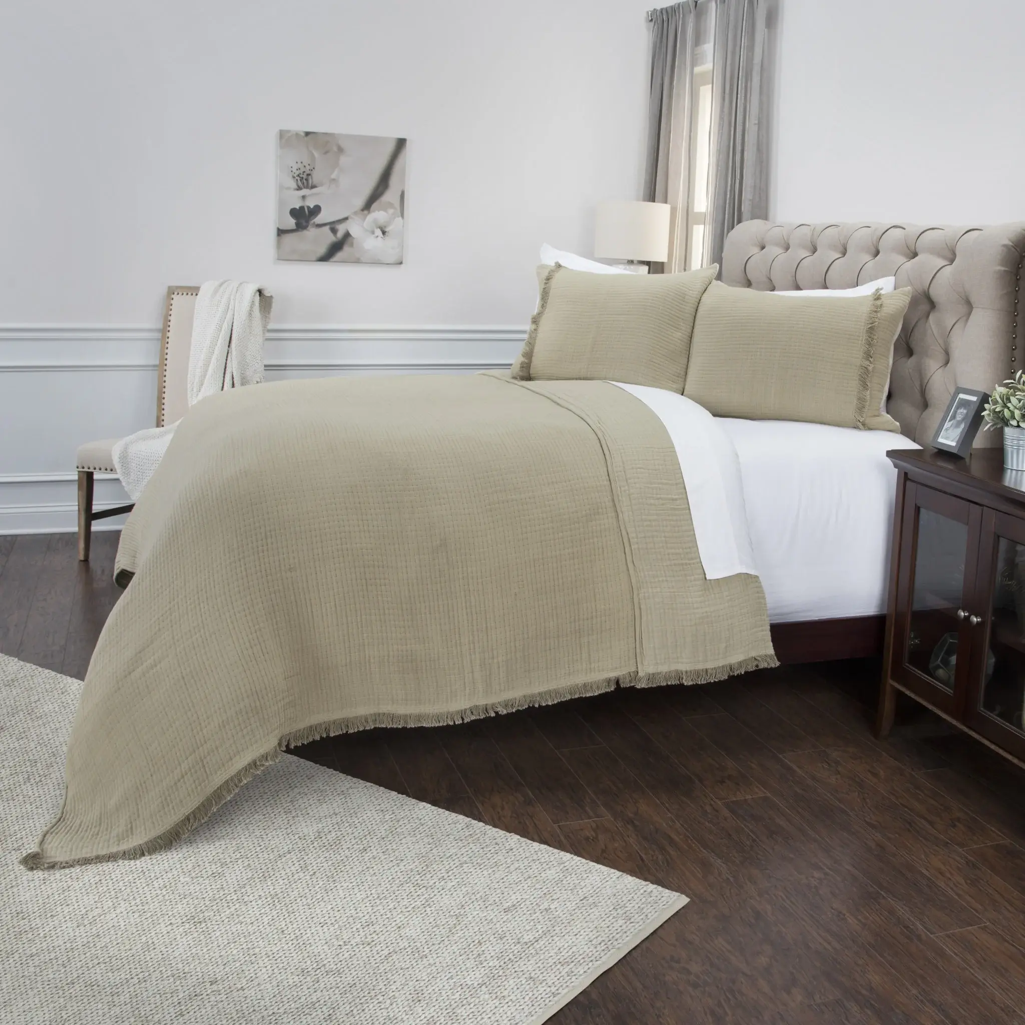 Natural Queen 100% Cotton 300 Thread Count Machine Washable Down Alternative Comforter - Image 6