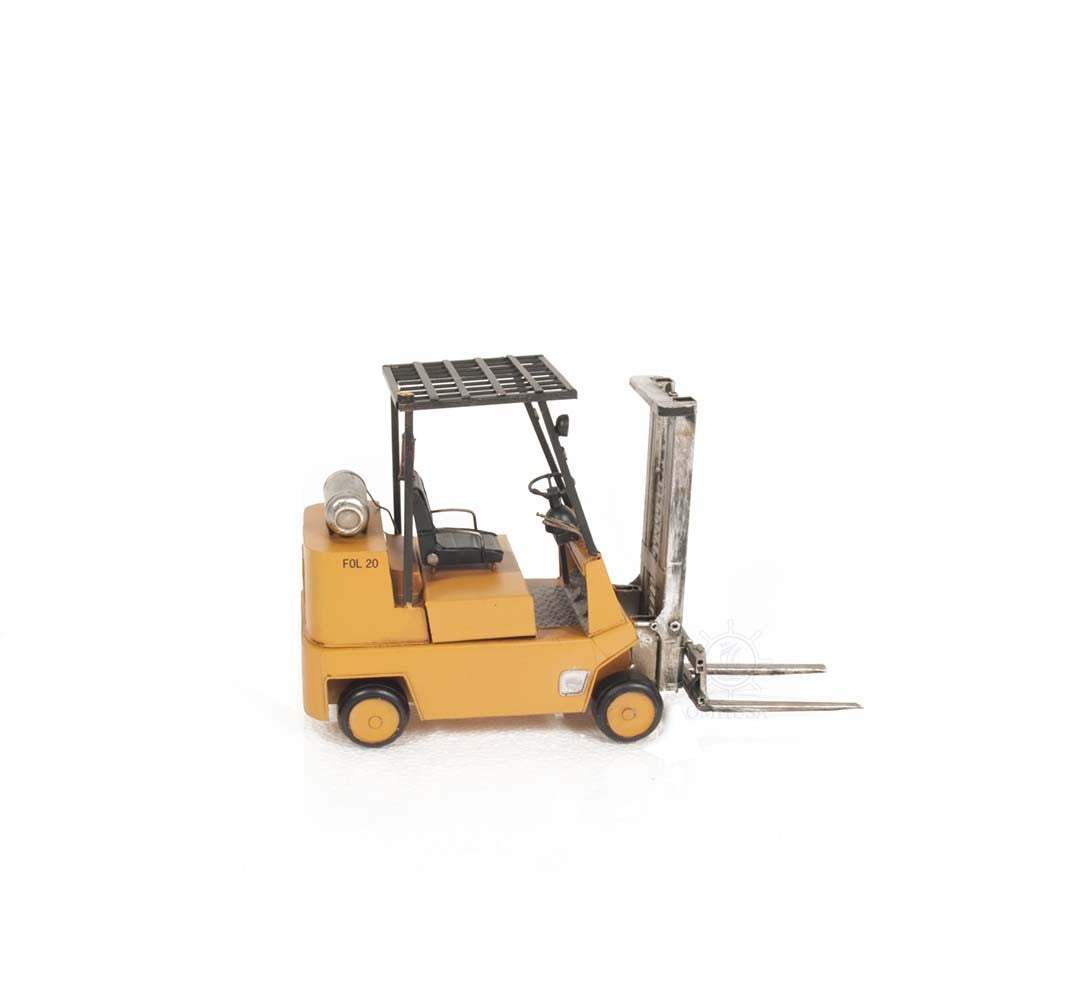 Propane Forklift Sculpture - Image 8