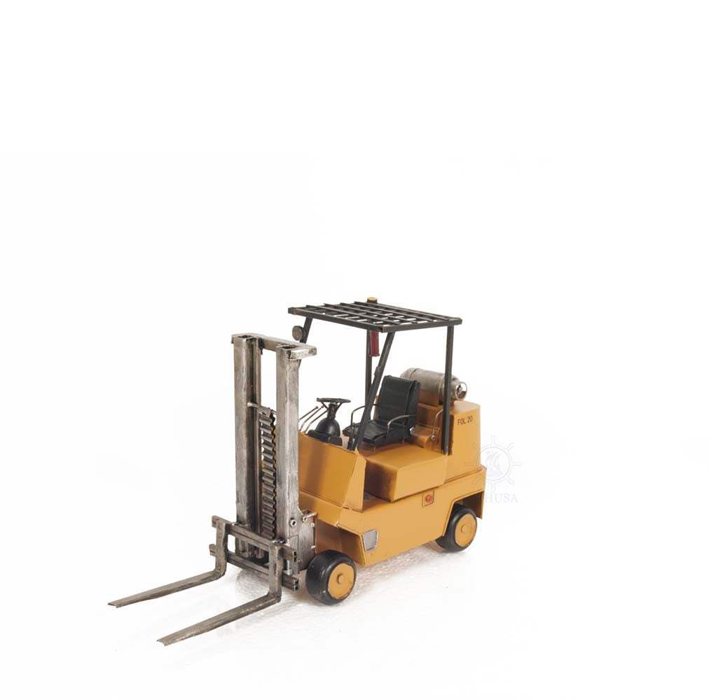 Propane Forklift Sculpture - Image 9