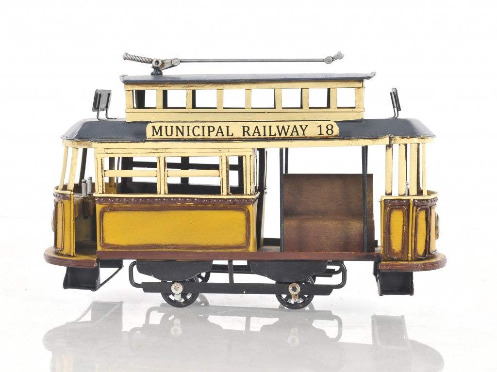 Railway Cable Car Sculpture - Image 2
