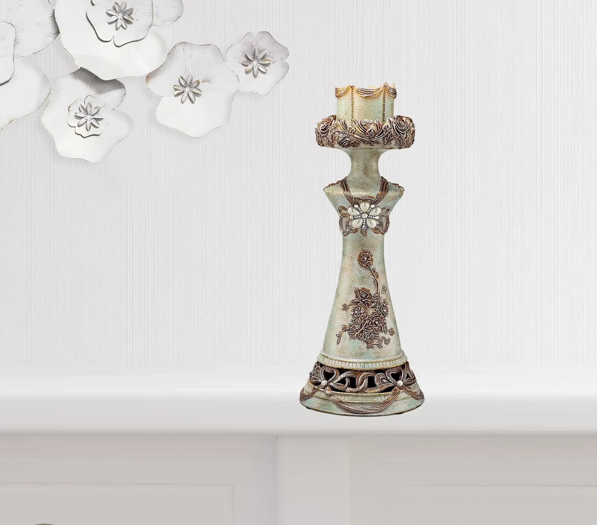 Set of 2 Beige And Brown Vintage Pillar Tabletop Candle Holders - Image 3