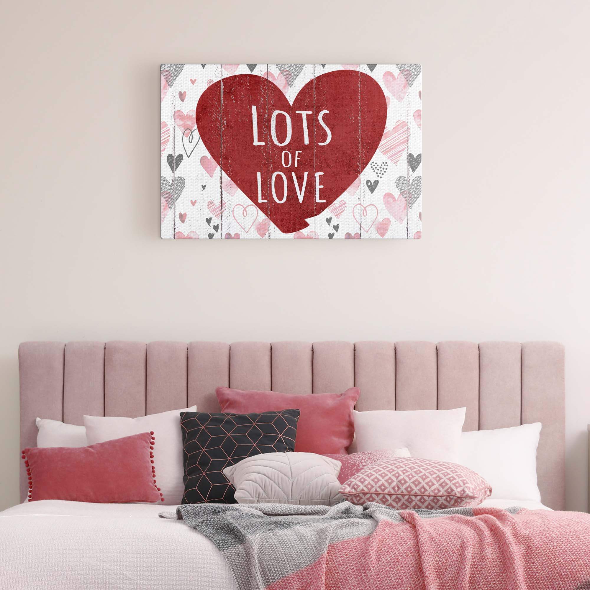Valentine Lots Of Love Sign