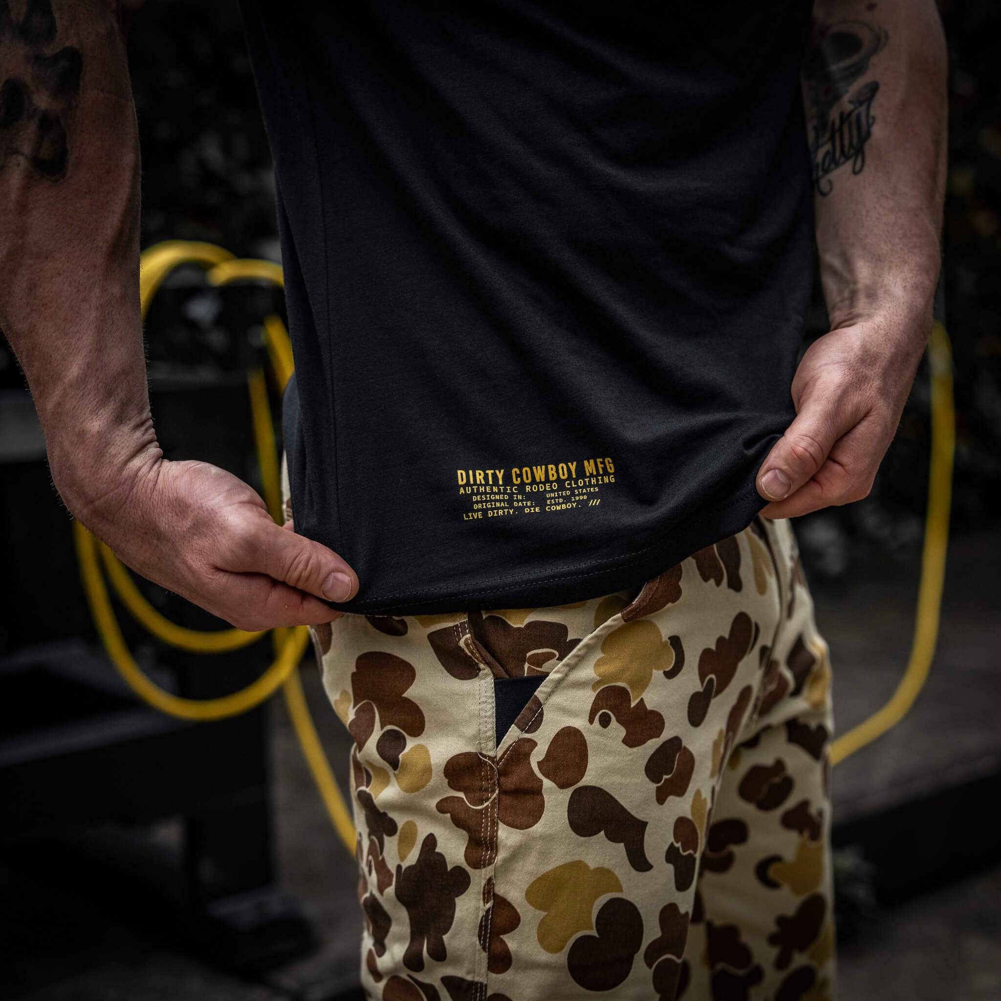 Yellastone Men's T-Shirt - Image 6